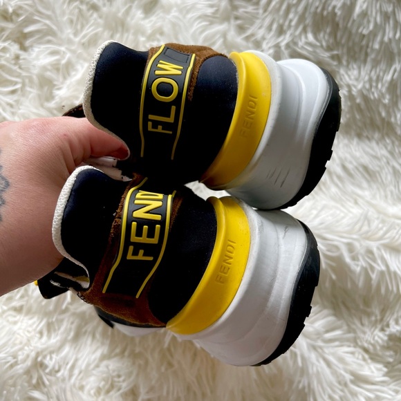 Fendi Flow Sneakers - Picture 3 of 6